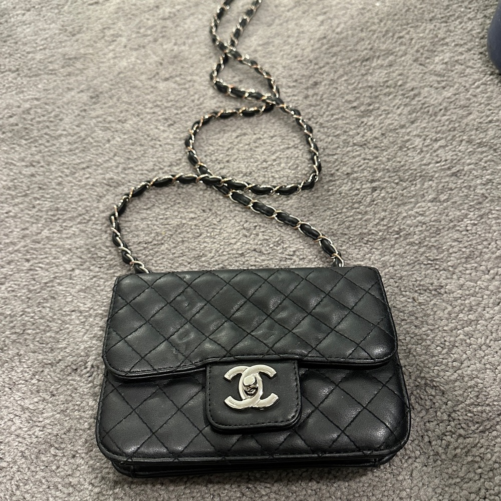 Purse found at thrift store